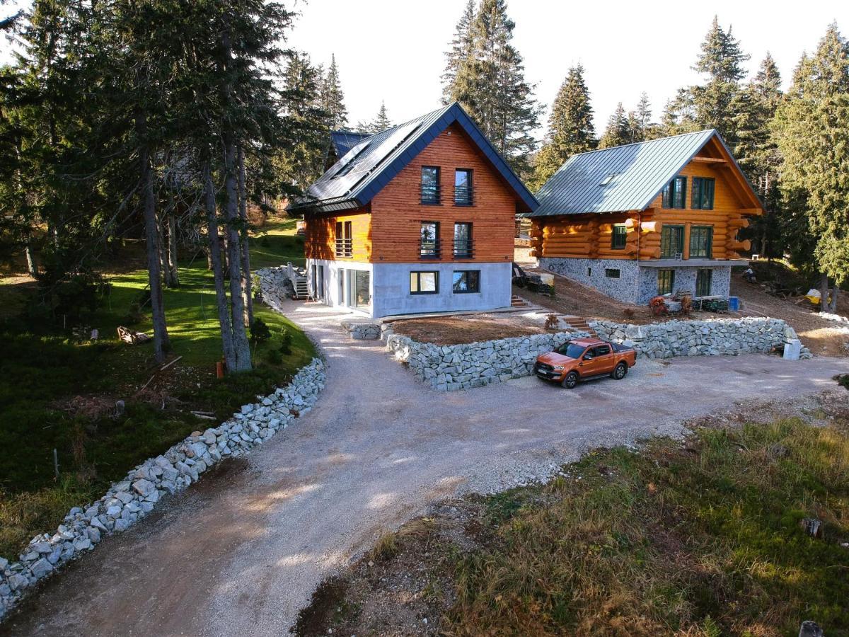 Aparthaus Pinia - Martinske Hole Exterior photo